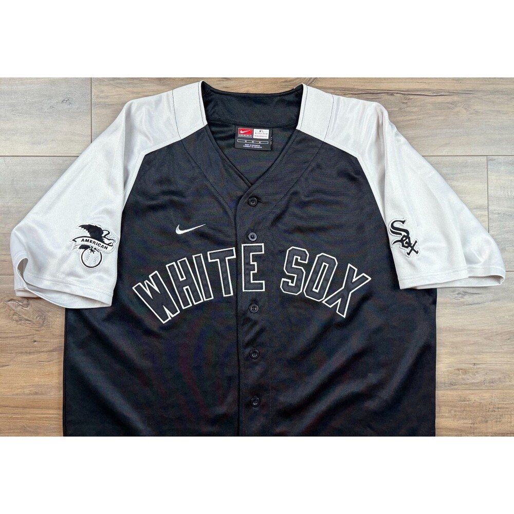 VTG NIKE TEAM Chicago White Sox Jersey Men’s M Baseball Black Gray Red Tag Y2K
